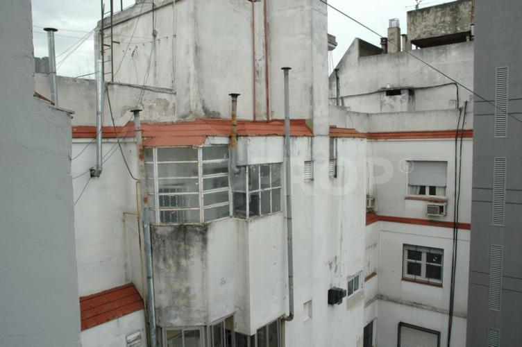 Bartolome Mitre y Ayacucho. 1 ambiente de 32 m² - BALVANERA - Código: BAL001, Vistas