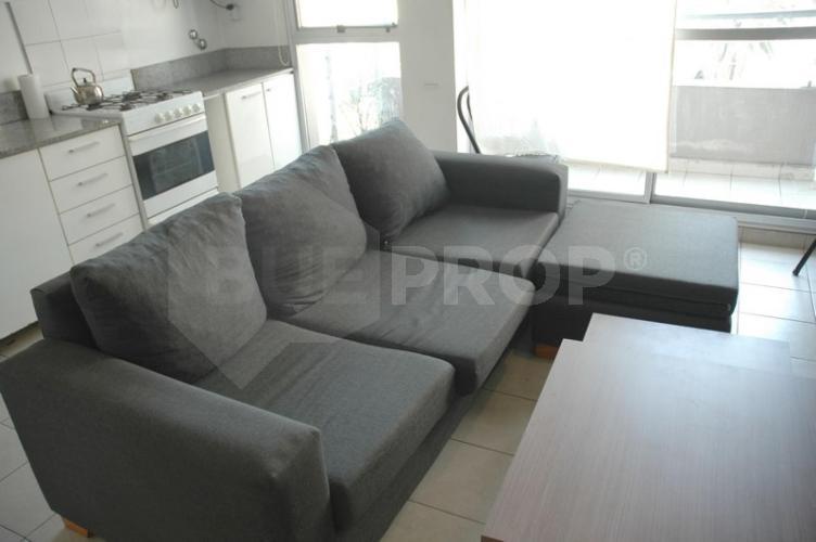 Guardia Vieja y Gascón. 1 ambiente de 34 m² - ALMAGRO - Código: ALM001, Sillón de tres cuerpos