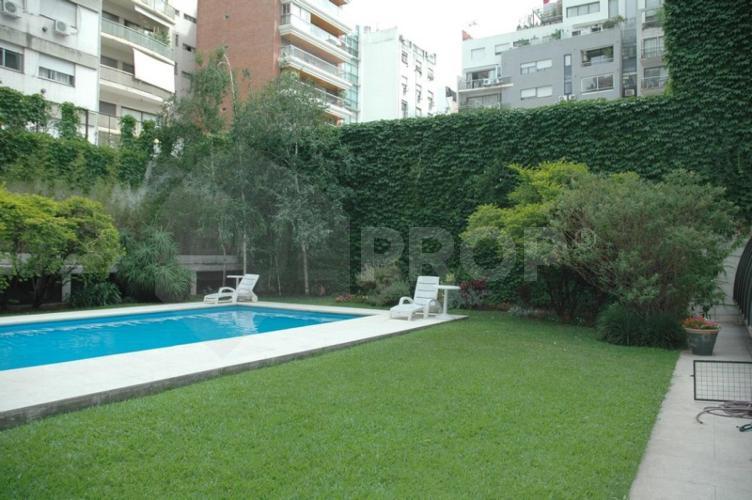 Godoy Cruz y Av Cervino. 1 ambiente de 37 m² - PALERMO - Código: PAL027, Piscina de natación con jardín