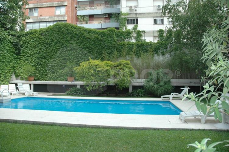 Godoy Cruz y Av Cervino. 1 ambiente de 37 m² - PALERMO - Código: PAL027, Piscina de natación con jardín