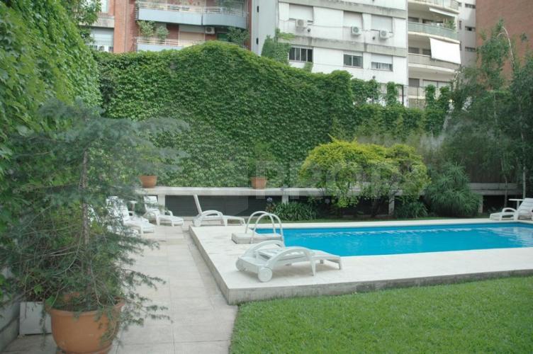 Godoy Cruz y Av Cervino. 1 ambiente de 37 m² - PALERMO - Código: PAL027, Piscina de natación con jardín