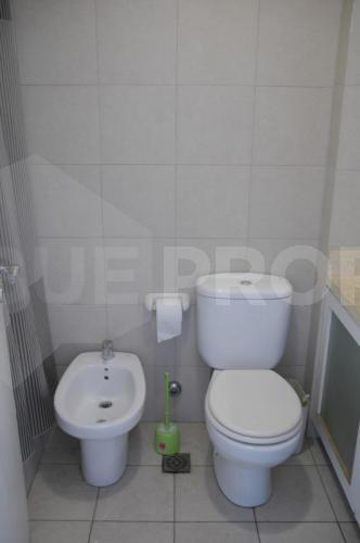 Guardia Vieja y Gascón. 1 ambiente de 34 m² - ALMAGRO - Código: ALM001, Baño completo