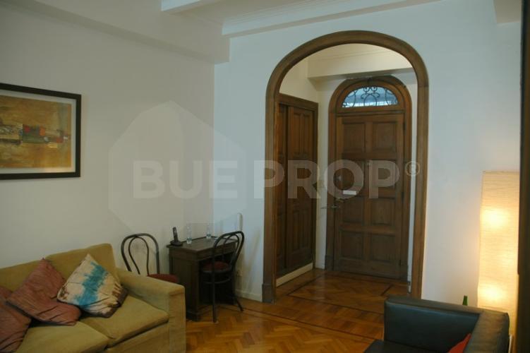 Av L N Alem y Viamonte. 2 ambientes de 52 m² - SAN NICOLÁS - Código: NIC006, Sala de estar