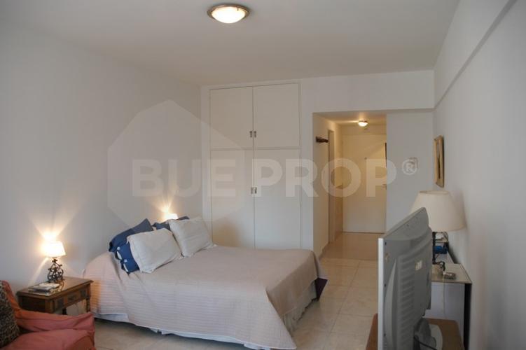 Esmeralda y Tucuman. 1 ambiente de 33 m² - SAN NICOLÁS - Código: NIC002, Sala de estar