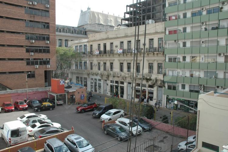 Moreno y Defensa. 2 ambientes de 35 m² - MONSERRAT - Código: MON001, Vista del departamento