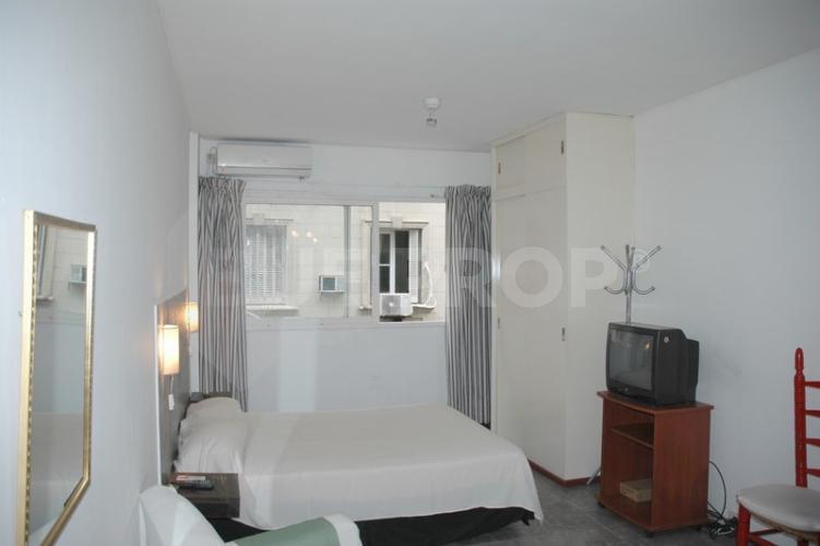 Esmeralda y Viamonte. 1 ambiente de 31 m² - SAN NICOLÁS - Código: NIC003, Sala de estar