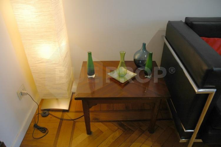 Av L N Alem y Viamonte. 2 ambientes de 52 m² - SAN NICOLÁS - Código: NIC006, Mesa pequeña