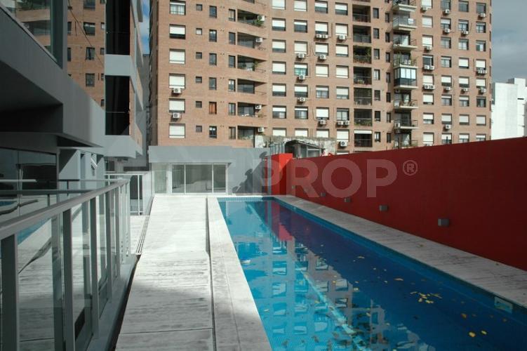 Charcas y Guruchaga. 1 ambiente de 40 m² - PALERMO - Código: PAL042, Piscina de natación del edificio