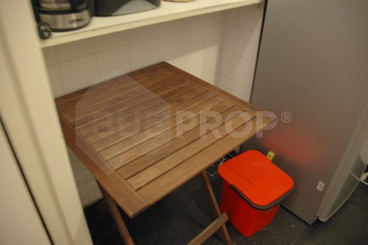 Av L N Alem y Viamonte. 2 ambientes de 52 m² - SAN NICOLÁS - Código: NIC006, Mesa pequeña