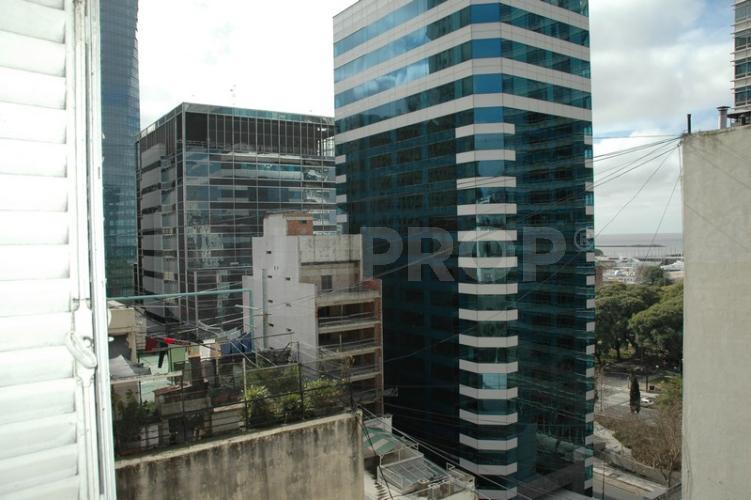 Av L N Alem y Viamonte. 2 ambientes de 52 m² - SAN NICOLÁS - Código: NIC006, Vista desde el dormitorio