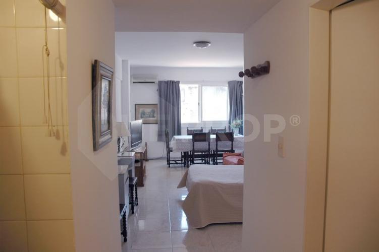 Esmeralda y Tucuman. 1 ambiente de 33 m² - SAN NICOLÁS - Código: NIC002, Acceso