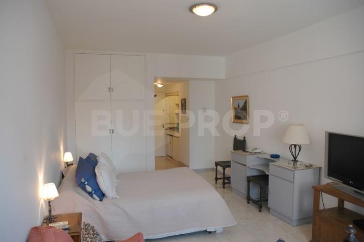 Esmeralda y Tucuman. 1 ambiente de 33 m² - SAN NICOLÁS - Código: NIC002, Sala de estar