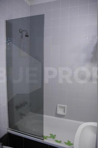 Av Callao y Pte J D Peron. 1 ambiente de 25 m² - SAN NICOLÁS - Código: NIC004, Baño completo