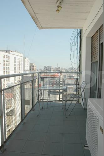 Av Callao y Pte J D Peron. 1 ambiente de 25 m² - SAN NICOLÁS - Código: NIC004, Balcón