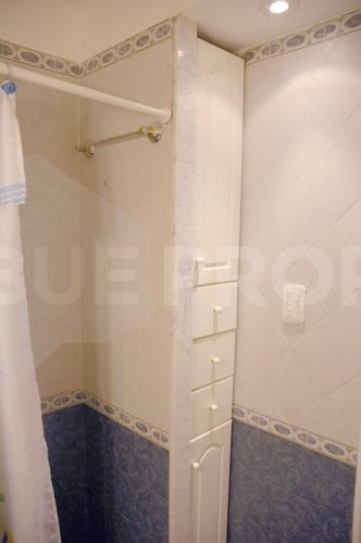 Paraguay y Libertad. 3 ambientes de 86 m² - RETIRO - Código: RET012, Baño con ducha